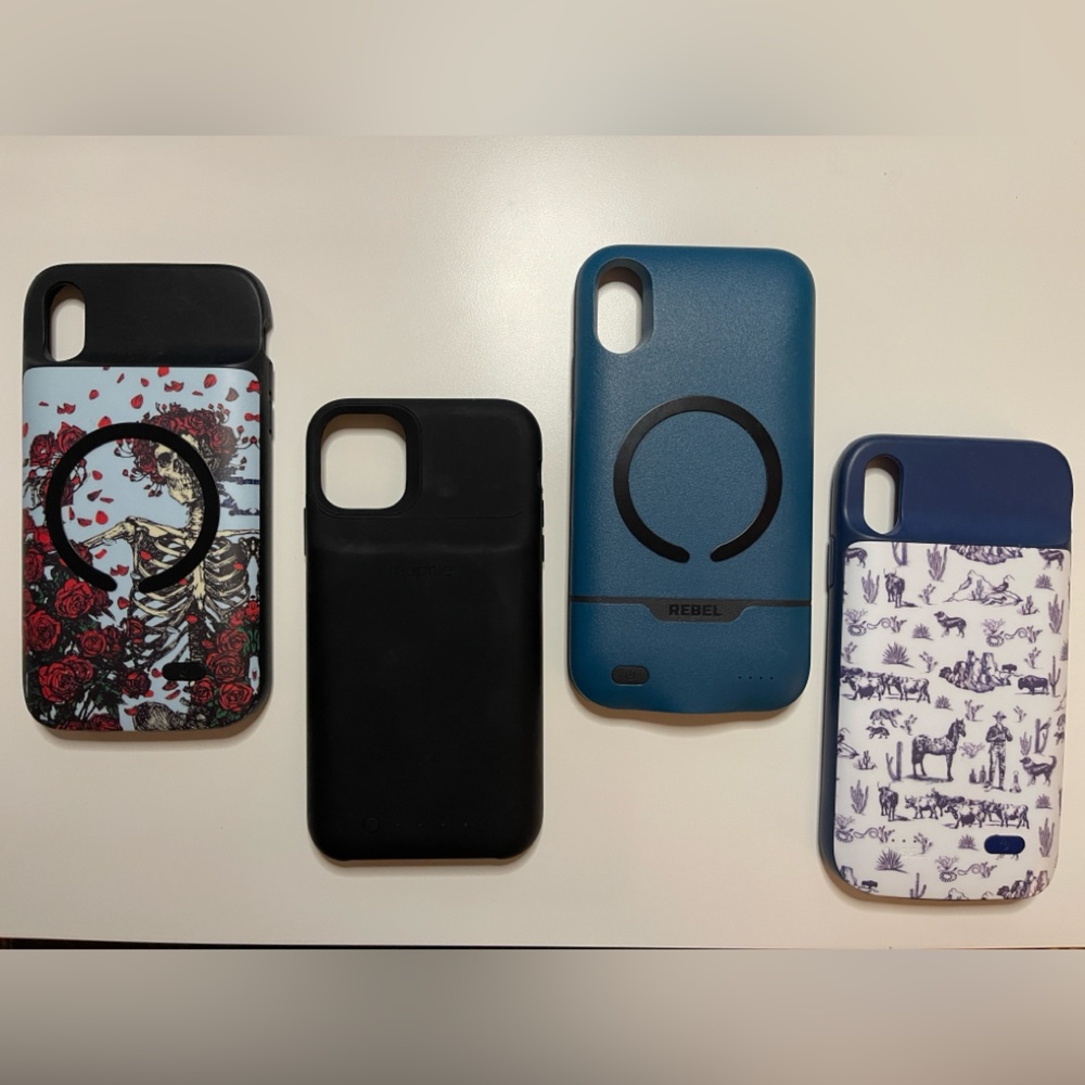 Lot Of 4 Battery Phone Cases for Apple iPhone XR - Casely, mophie, Grateful Dead